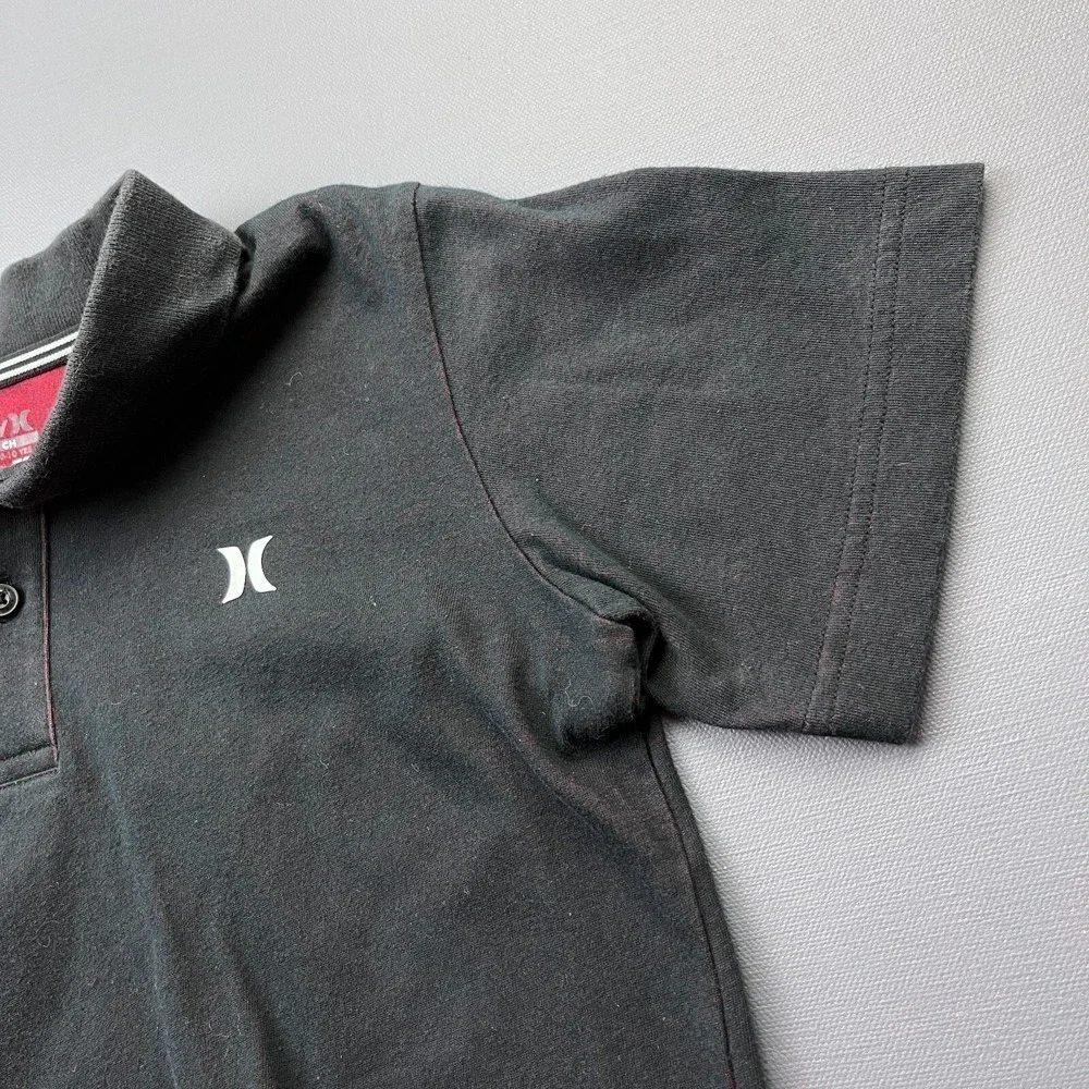 Hurley Boys Size Small 8-10 Black Red Dri-FIT Knit Polo Shirt Short Sleeve Golf